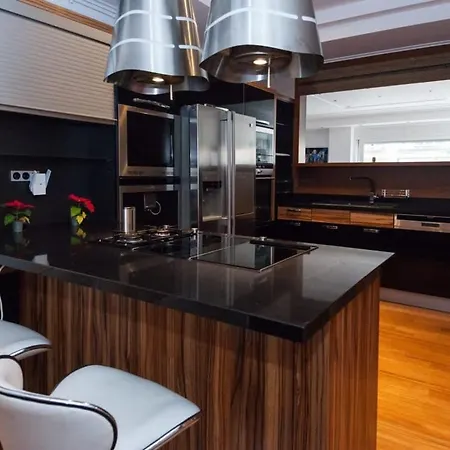 Riviera Retreat 3 Bedroom Voula Luxury Haven