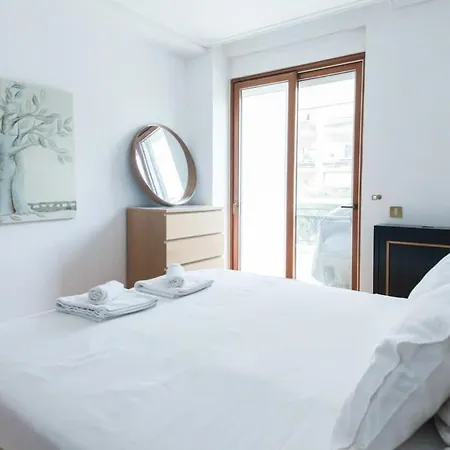 Riviera Retreat 3 Bedroom Voula Luxury Haven